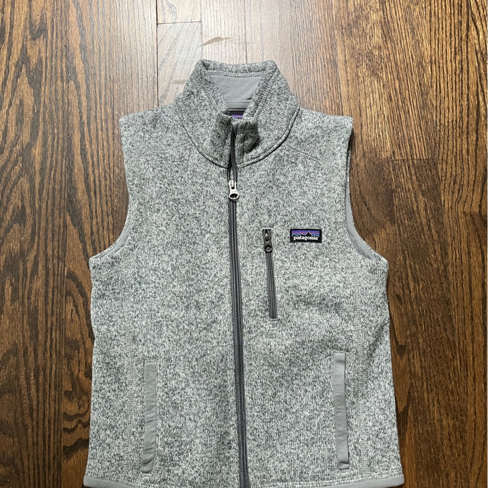 Kids Patagonia fleece vest Heather Grey like new XS 5-6